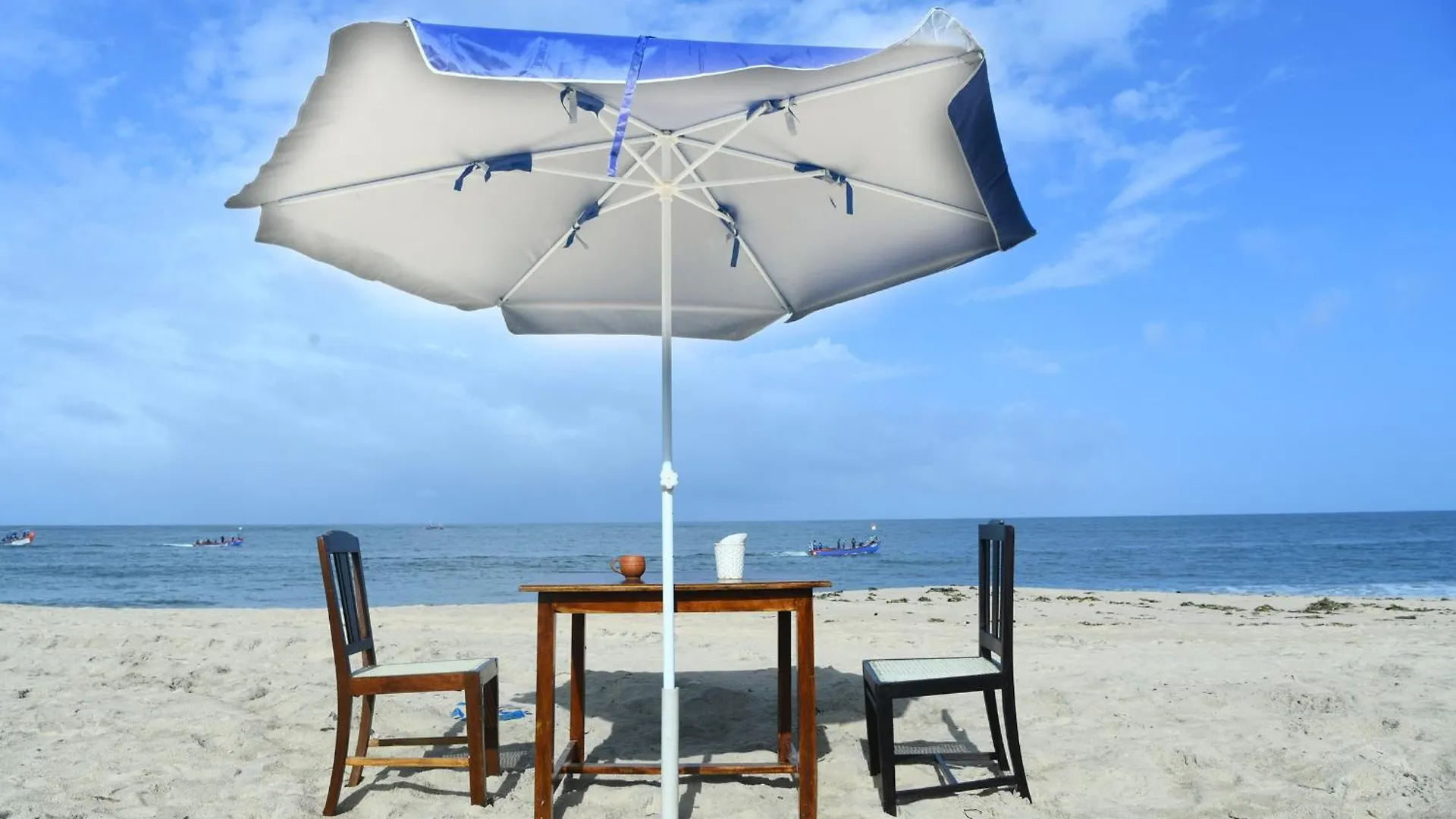 Shoreline Marari Beach Villa At Golden Beach Mararikulam 0*,  India