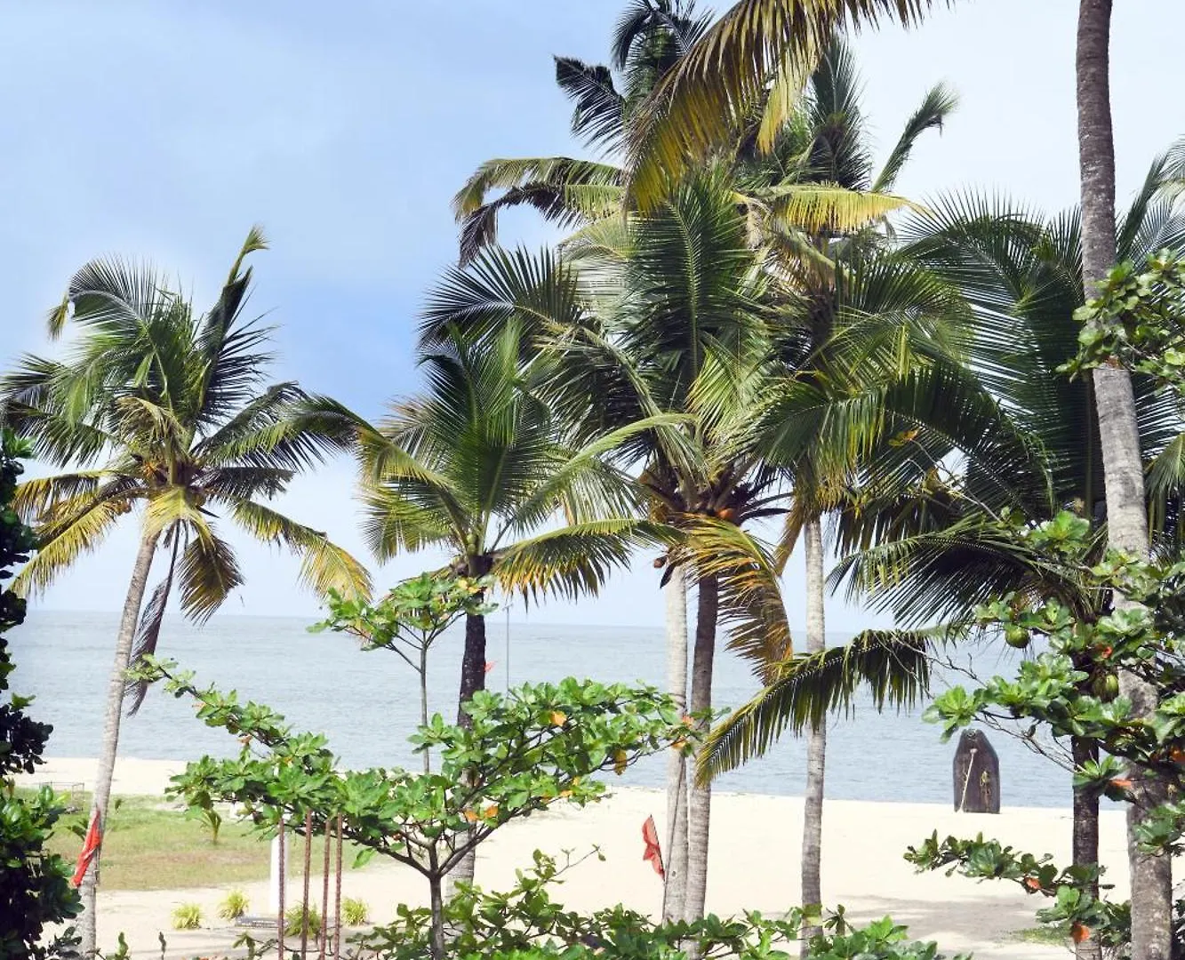 Bed & Breakfast Shoreline Marari Beach Villa At Golden Beach Mararikulam