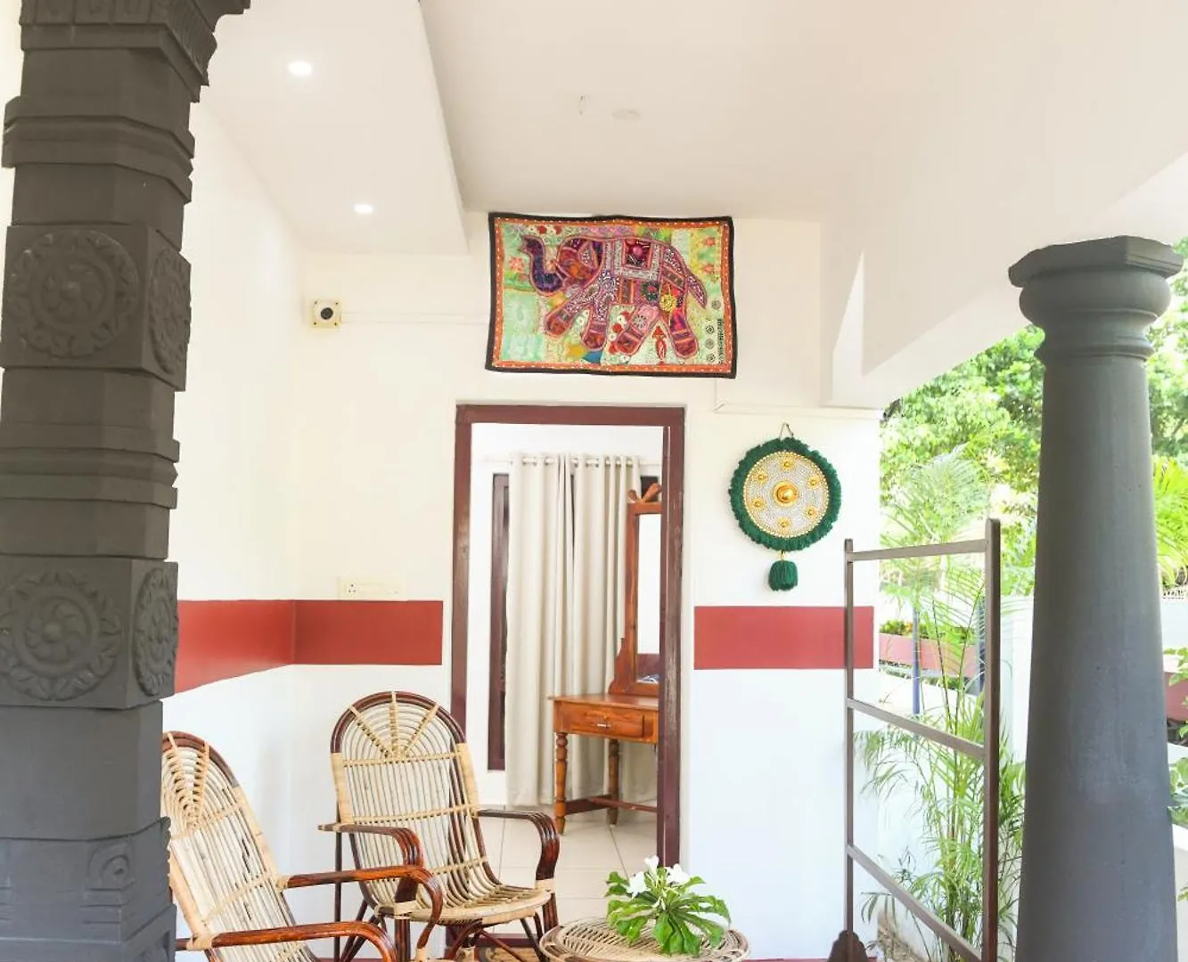 Shoreline Marari Beach Villa At Golden Beach Mararikulam India