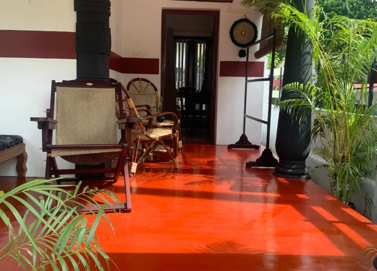 Shoreline Marari Beach Villa At Golden Beach Mararikulam